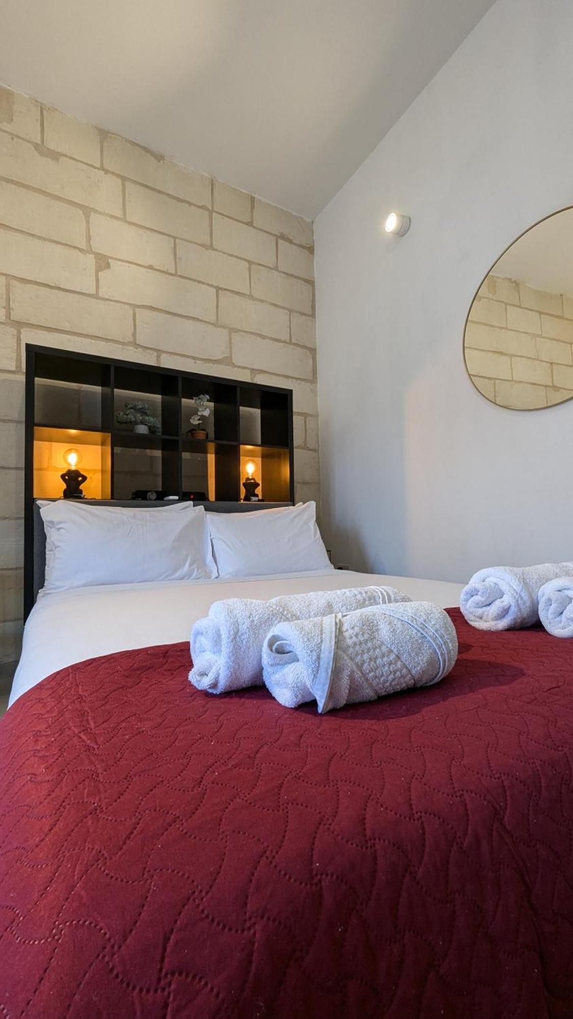 Casa Cospicua Hotel ภายนอก รูปภาพ
